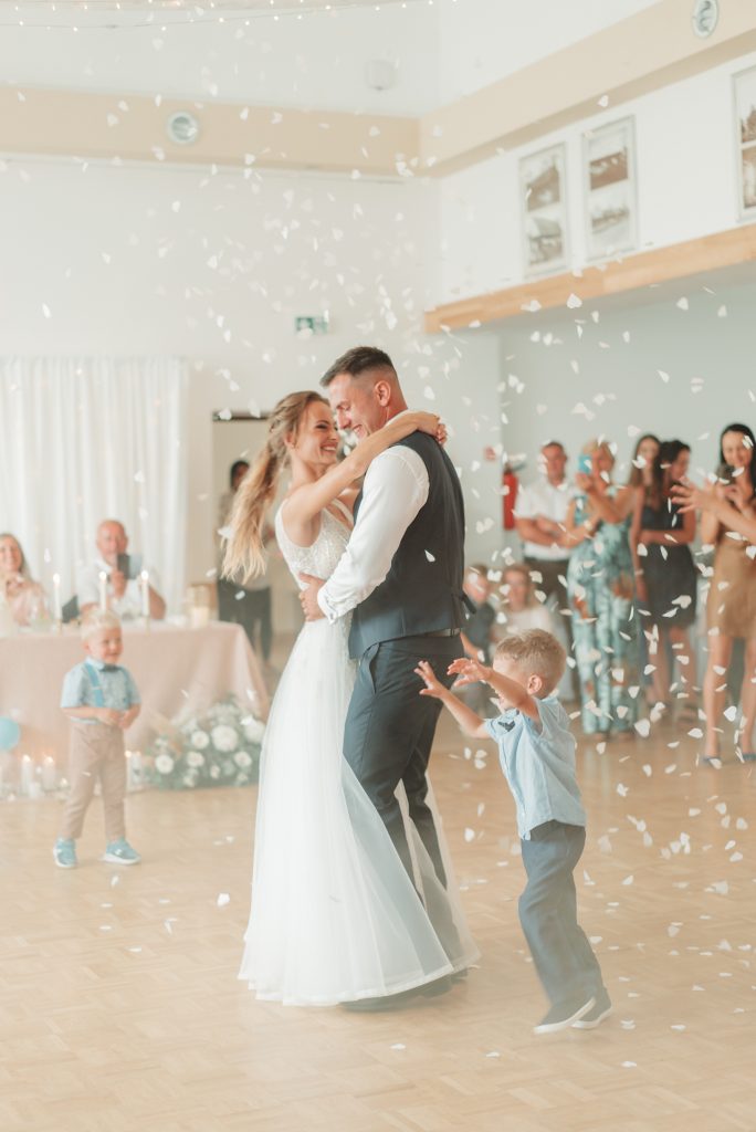 prvý tanec mladomanželov